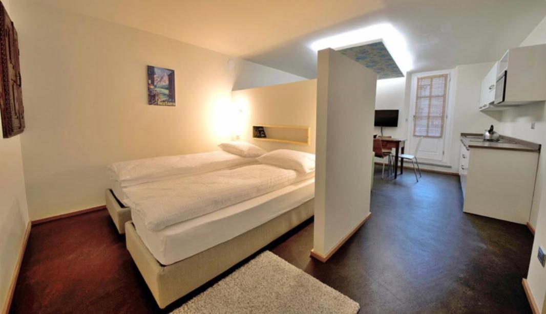 Aymon De Challant Appartement อาออสตา ภายนอก รูปภาพ