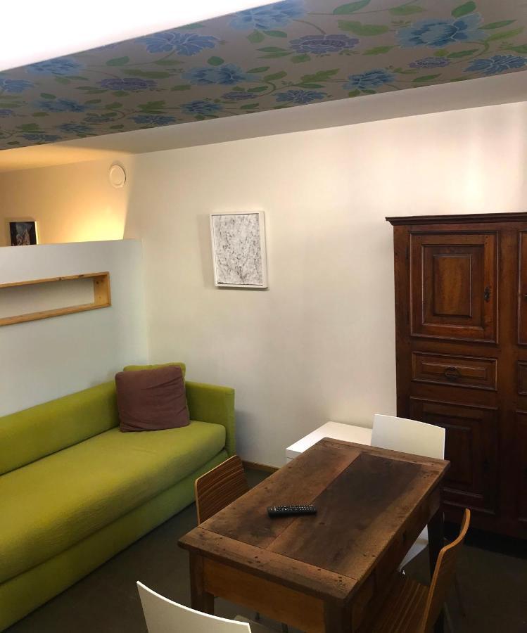 Aymon De Challant Appartement อาออสตา ภายนอก รูปภาพ